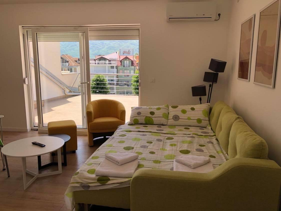 Apartment N & N สตรูกา ภายนอก รูปภาพ