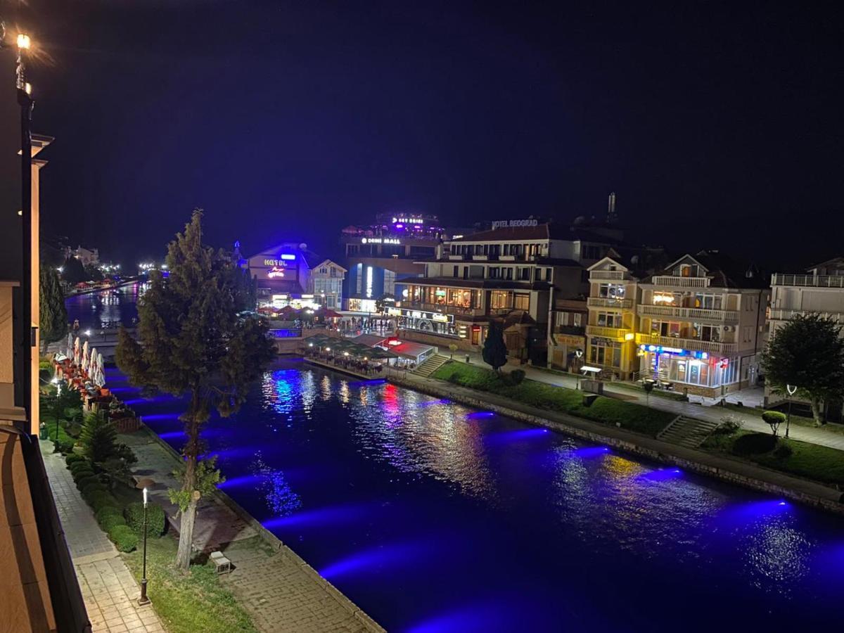 Apartment N & N สตรูกา ภายนอก รูปภาพ