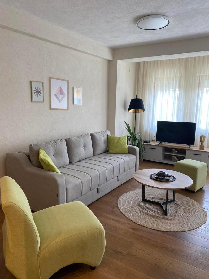 Apartment N & N สตรูกา ภายนอก รูปภาพ